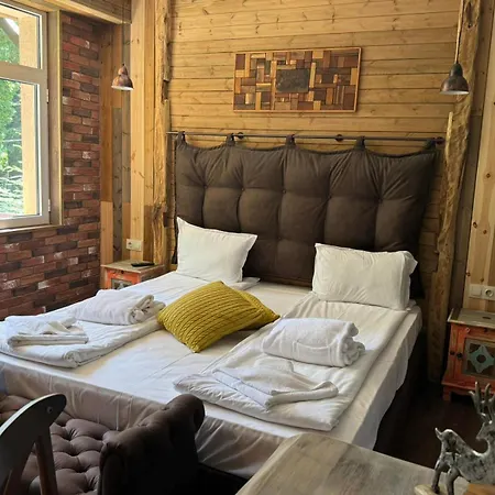 Chalet The Forest By Bookvillabg *